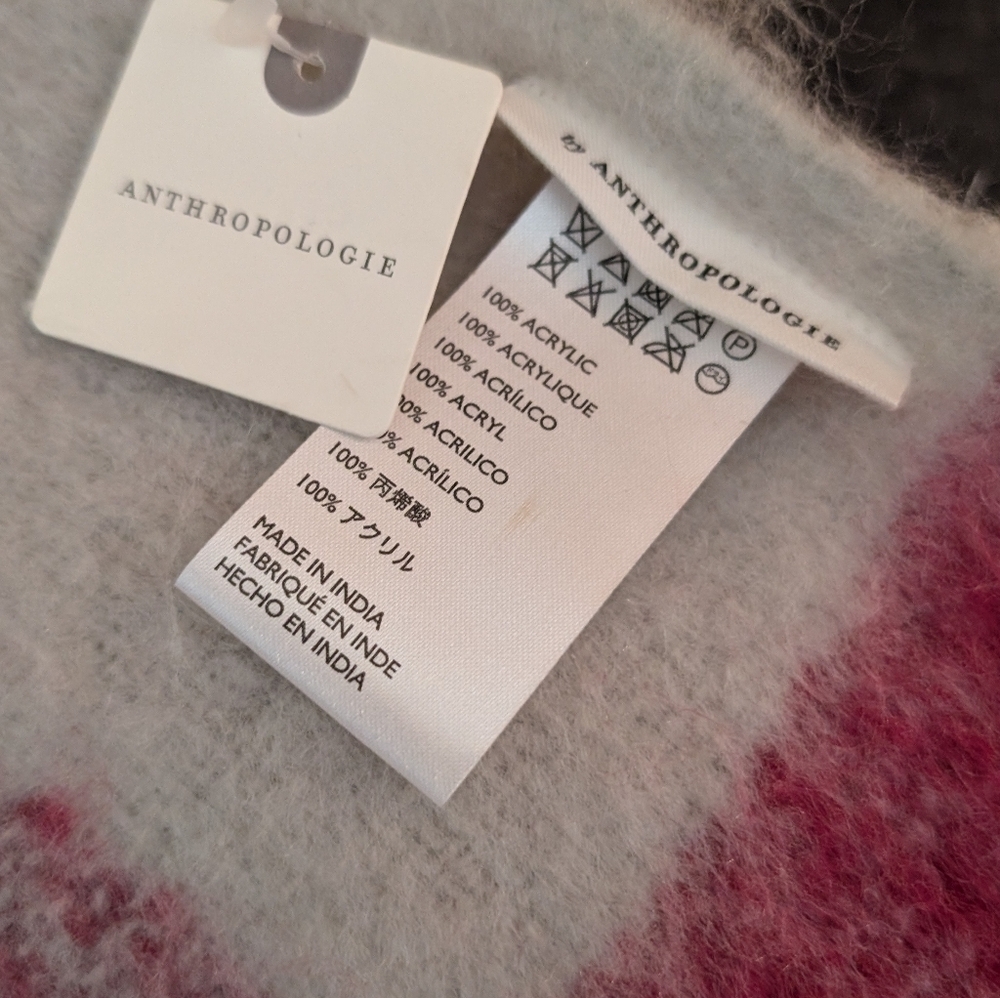 Anthropologie Soft Beige Plaid Throw - Picture 2 of 3
